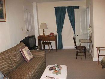 Maplehurst Inn Peterborough 外观 照片