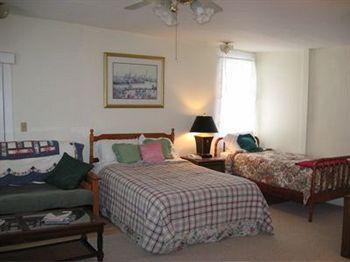 Maplehurst Inn Peterborough 外观 照片